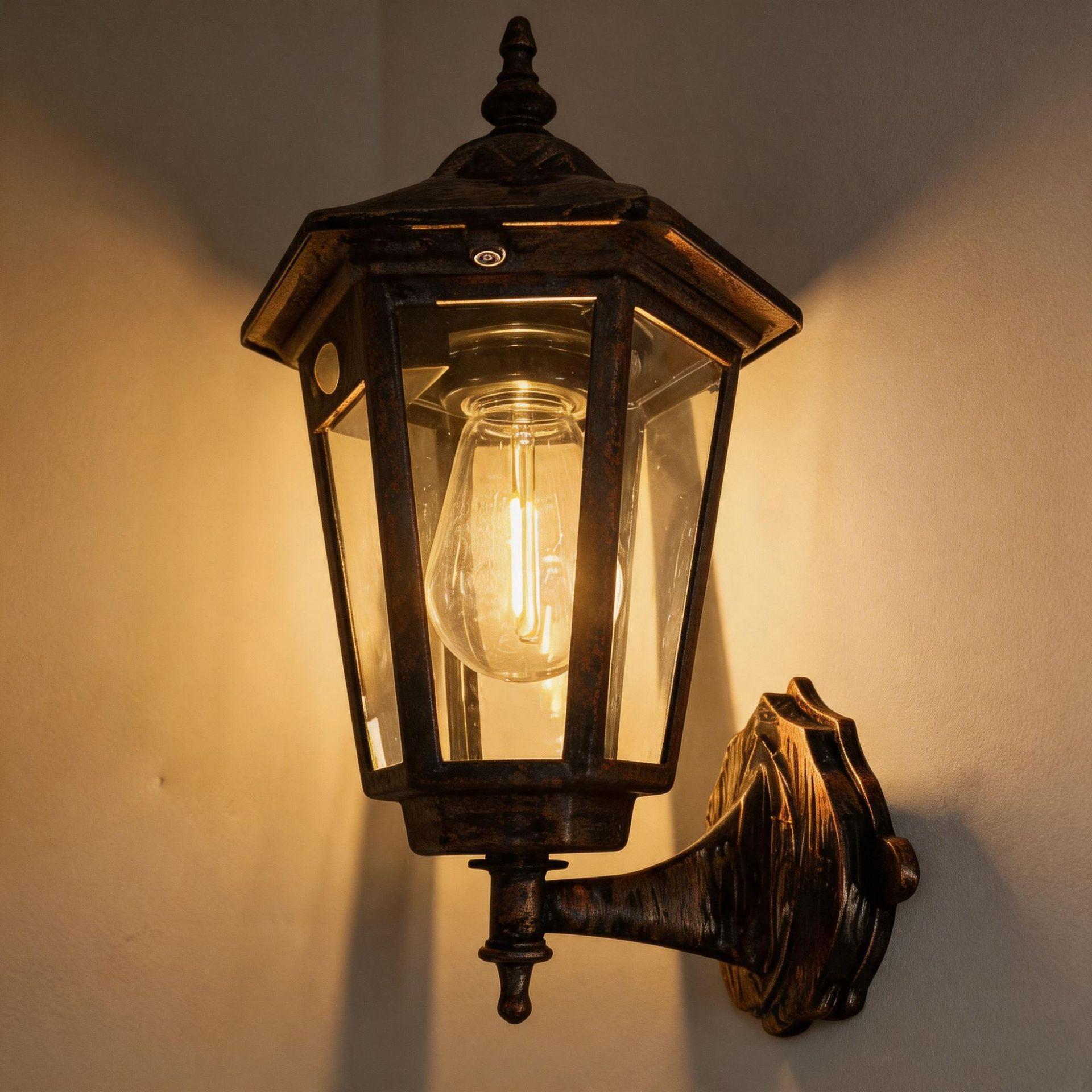 Vintage Edison Solar Wall Sconce – Motion Sensor Outdoor Porch Lantern (2 Styles, 2 Colors)