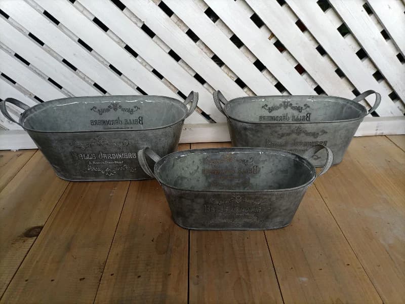 French Vintage Galvanized Oval Planter – Rustic "Belle Jardinière" Metal Garden Tub with Handles (3 Sizes) - The Curated Shop