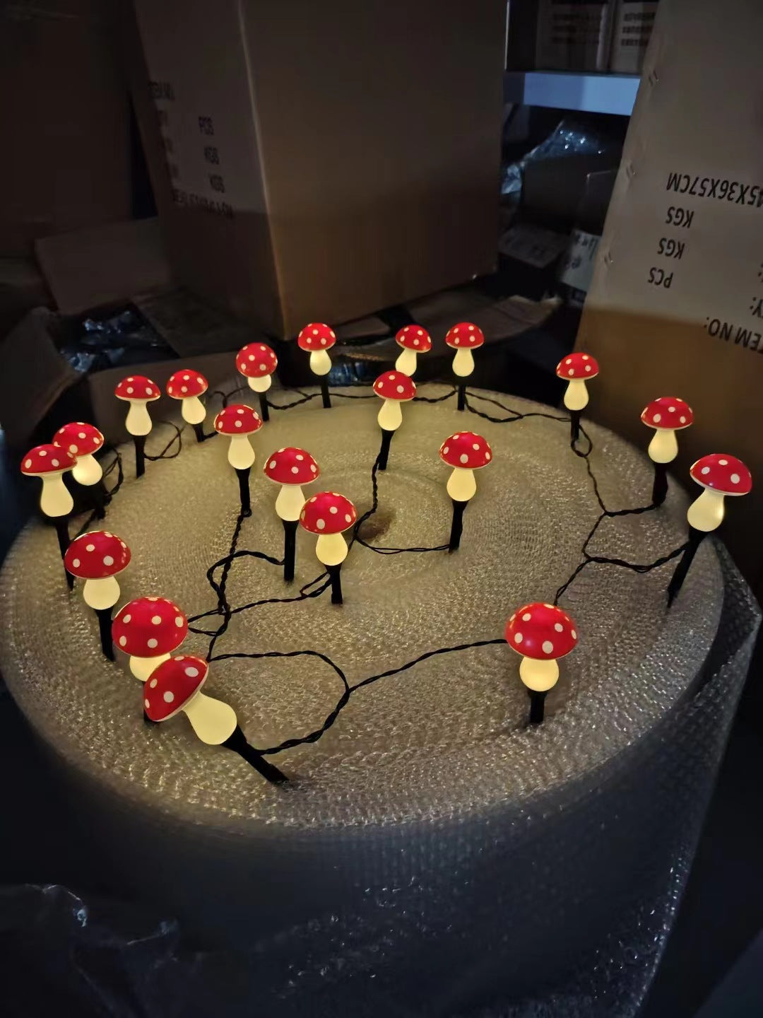 Luminous Solar Mushroom String Lights – Waterproof Fairy Garden Toadstool Stakes (8, 12, or 20 LEDs)