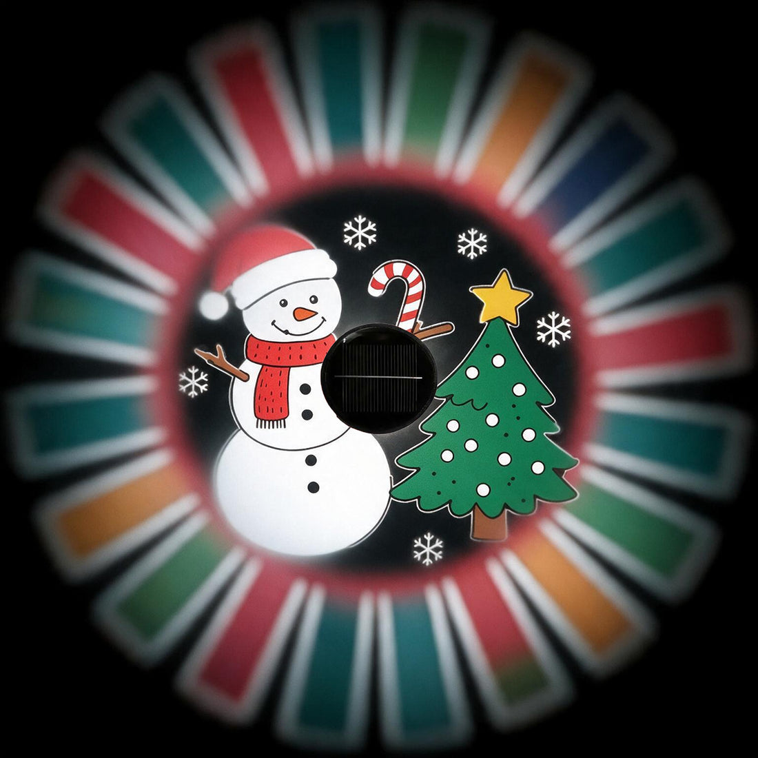 Luminous Holiday Silhouettes – Solar Christmas Projection Wall Light (3 Styles)