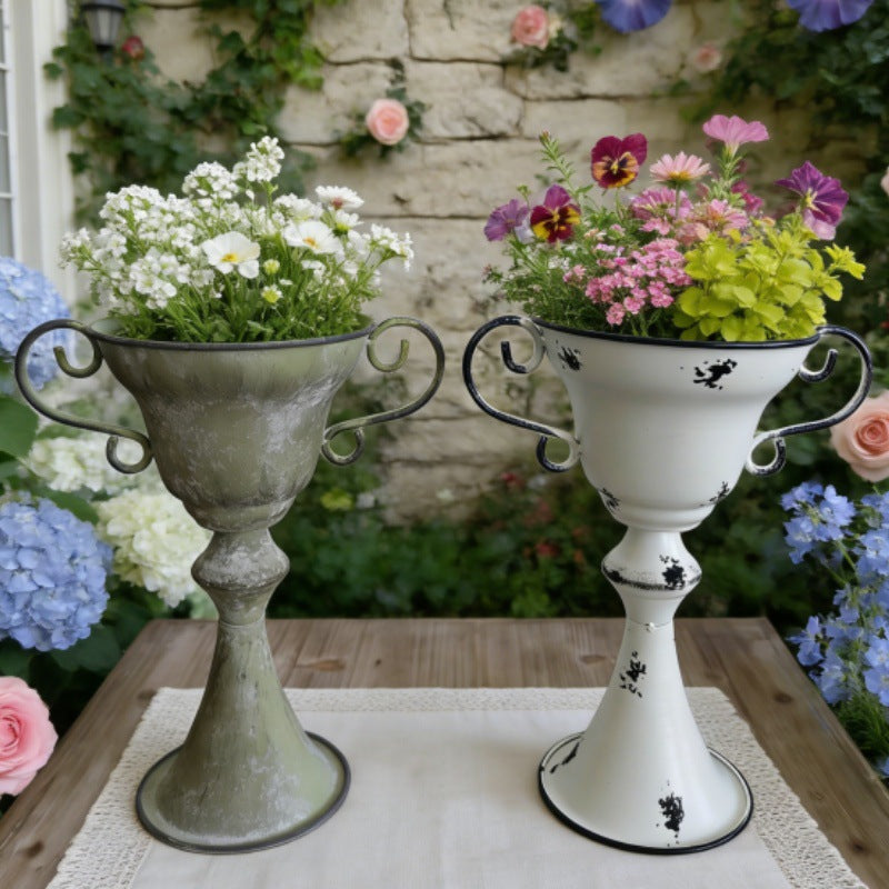 Designed for Real Gardeners
While it looks like a rare antique, this urn is designed for actual use.