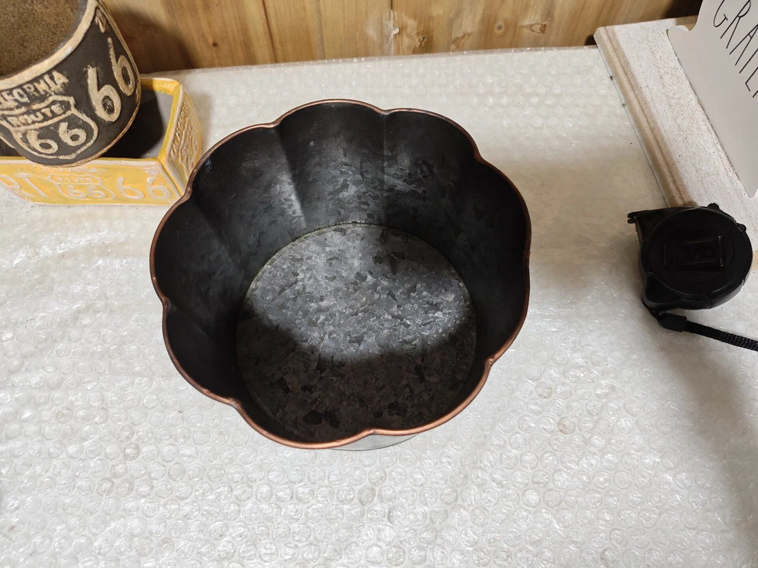 Vintage-Style Scalloped Metal Planter | Distressed Charcoal & Copper Cachepot