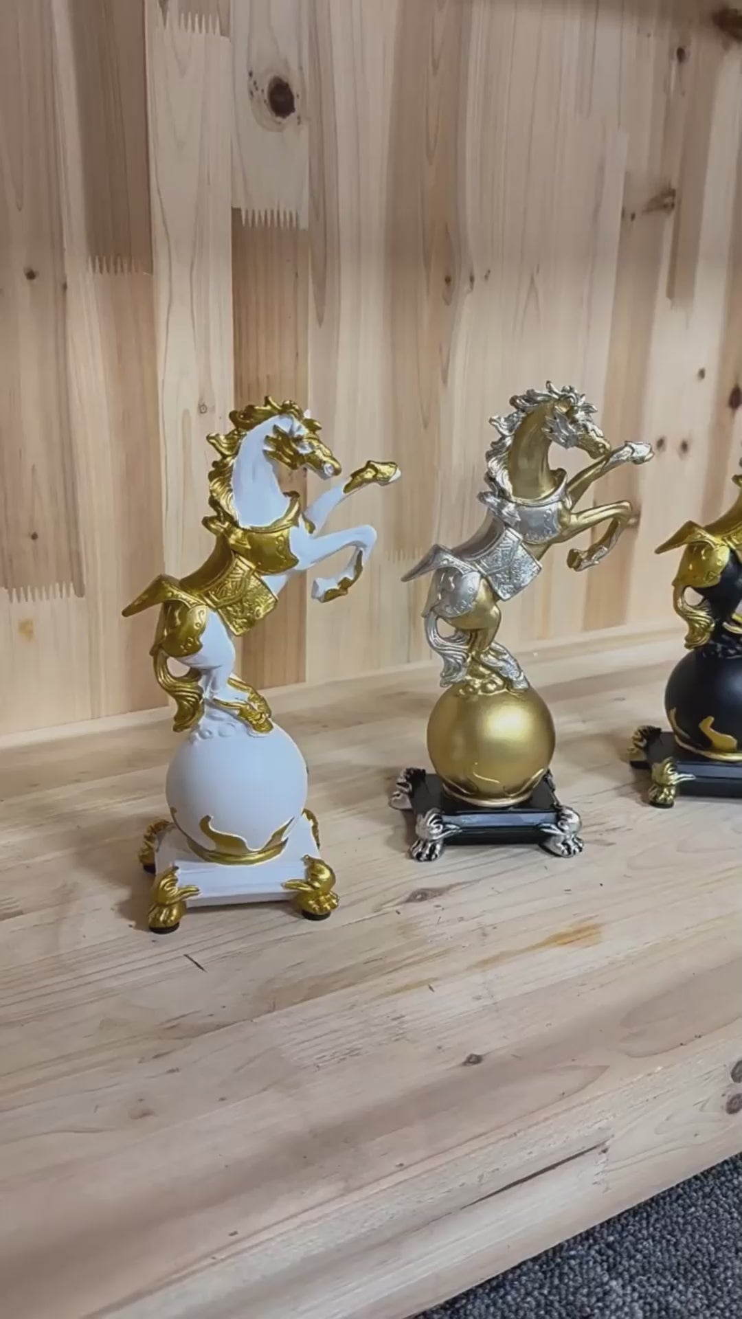 Golden Horse Resin Statue Luxury Tabletop Decor Figurine for Home & Office